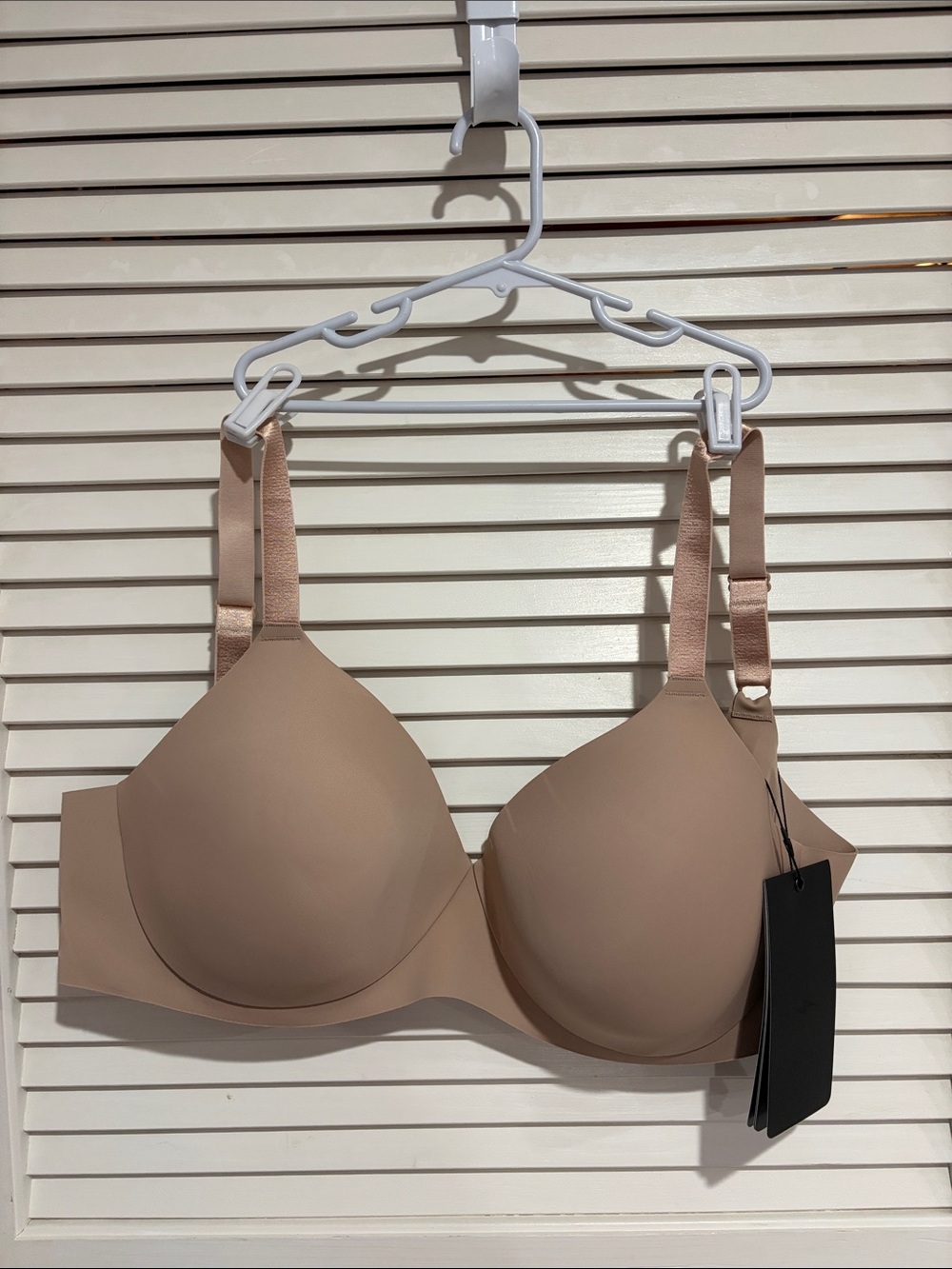 Everyday Smooth Nude Contour Bra with Adjustable Straps